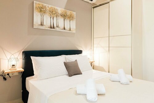 Гостиница Seadrop Suites