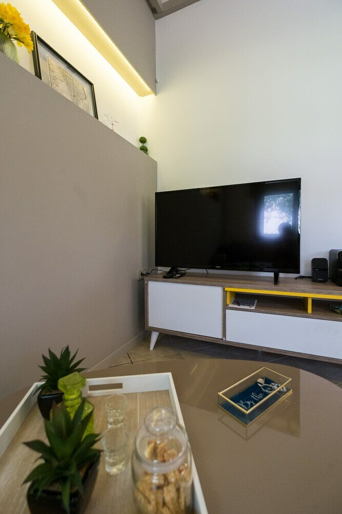 Фото Newly renovated Garden Flat