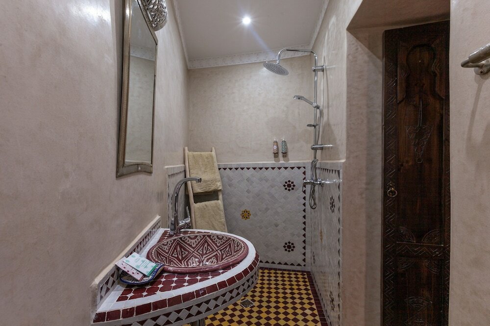 Фото Riad Salman