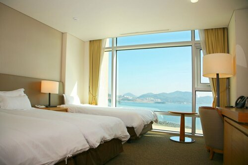 Гостиница The Ocean Hotel в Йосу