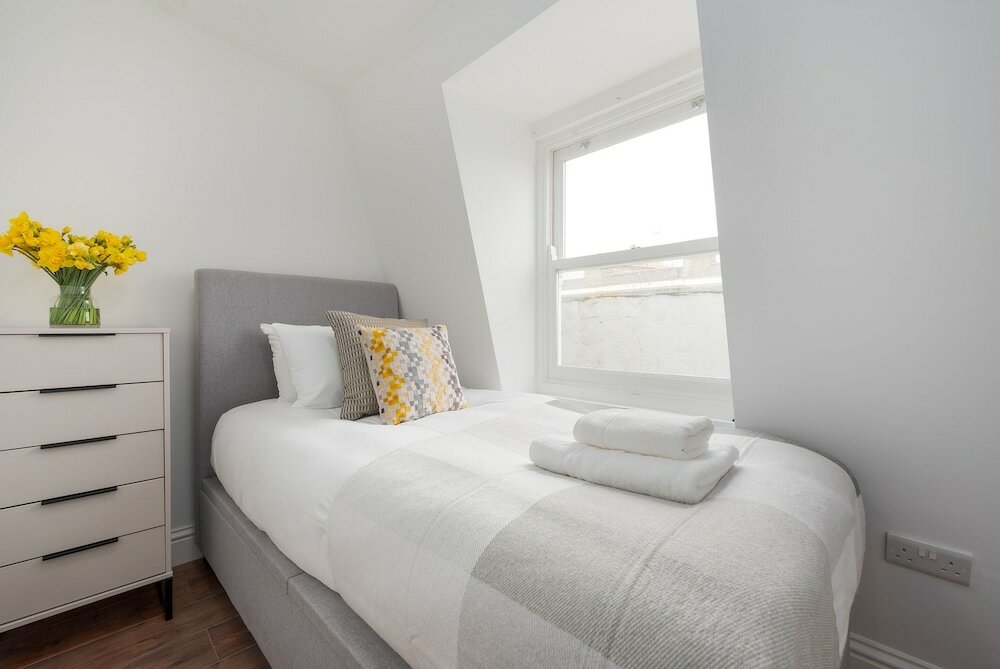 Фото Earl's Court by Capital 119