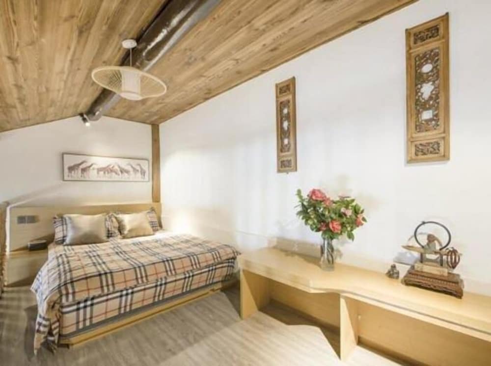 Фото Zhuozheng Xiangshu Inn