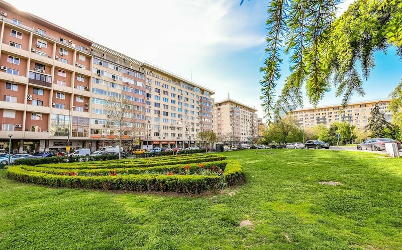 Гостиница Cismigiu Apartment - Cismigiu Gardens в Бухаресте