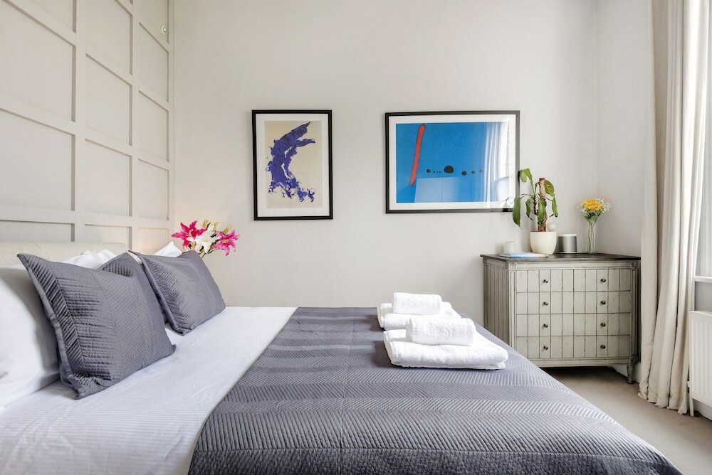 Фото Contemporary Clapham Home Near Wandsworth Common