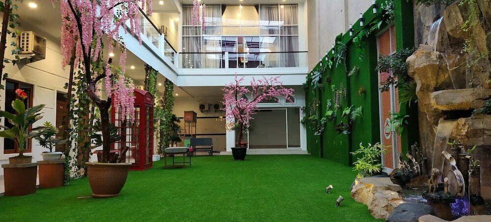 Hotel D&d Guest House & Cafe Syariah, Medan, photo