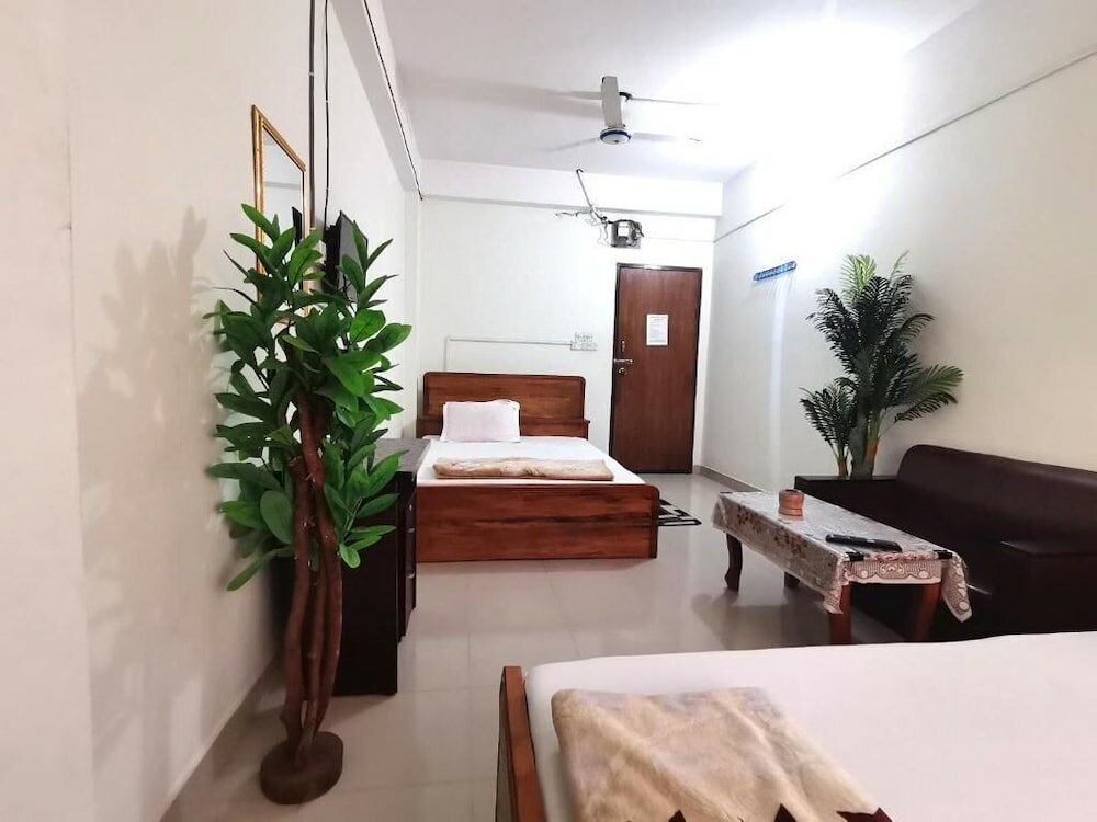 Фото Hotel Labbaik Farmgate