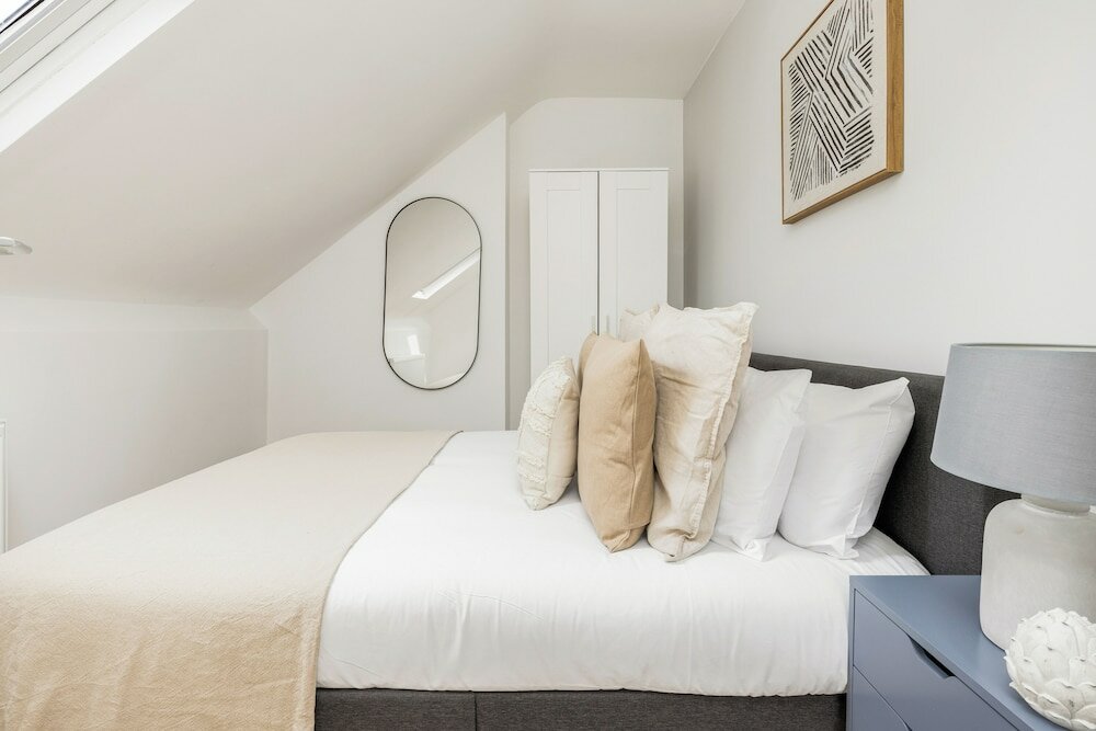 Фото The Acton Collection