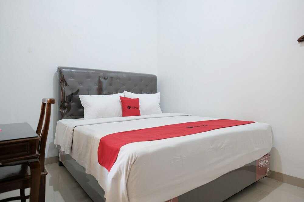 Фото RedDoorz Syariah near Malahayati University Lampung