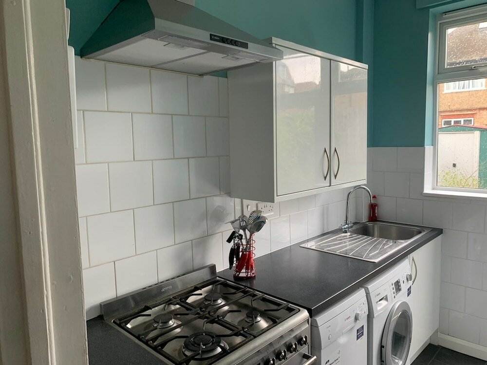 Фото Marble Apartments Tooting House