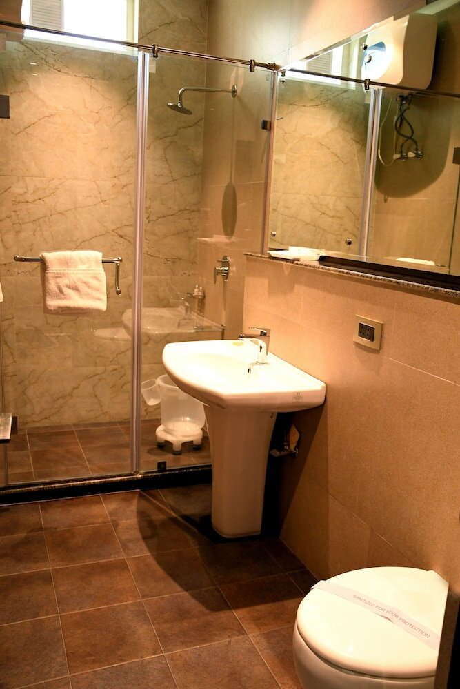 Фото Mastiff Villa Camellia - A Tea Estate Hotel