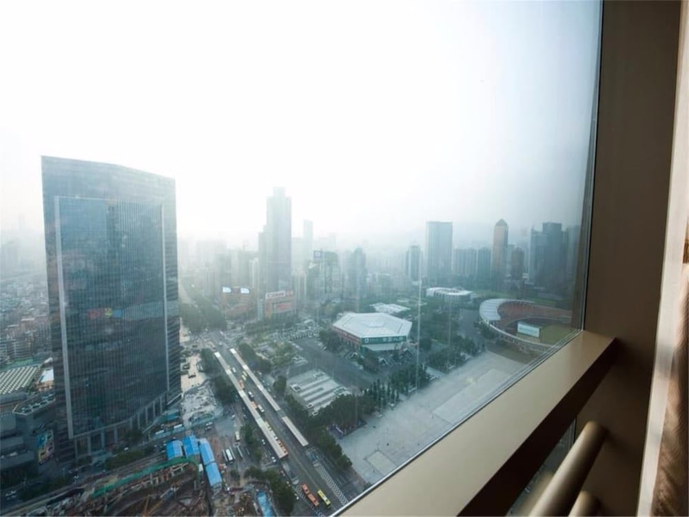 Фото Grandview Golden Palace Weifudun Apartment