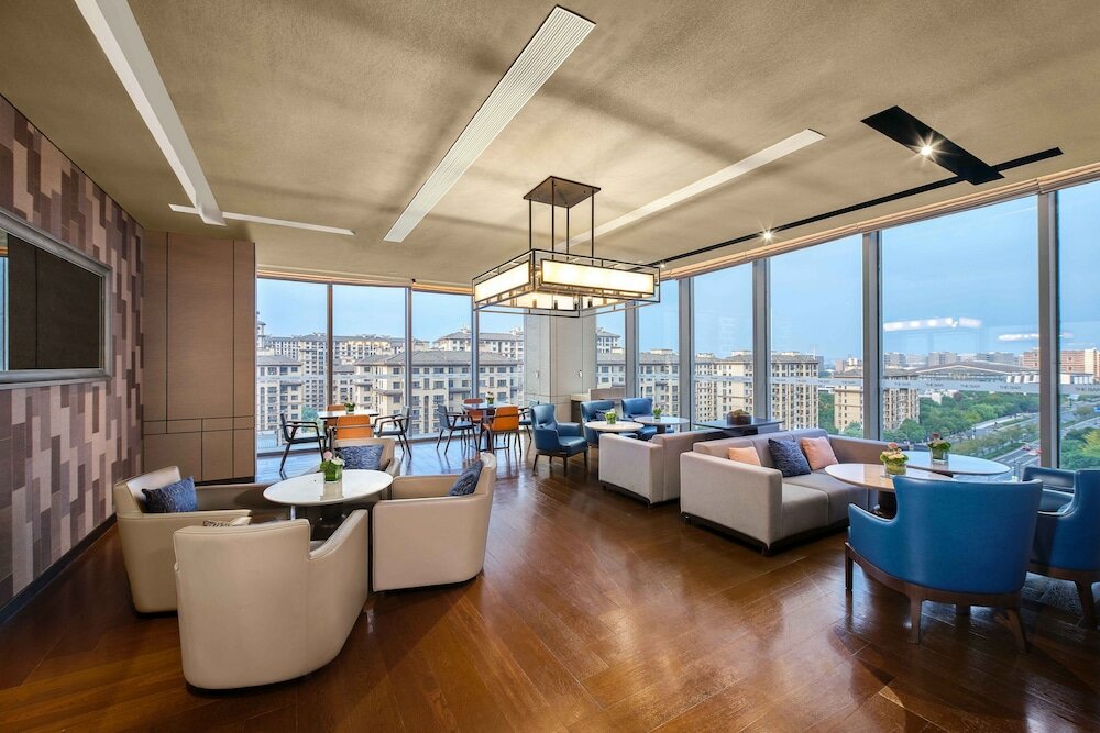 Фото Vignette Collection Hangzhou Huaxia Center Hotel, an Ihg Hotel