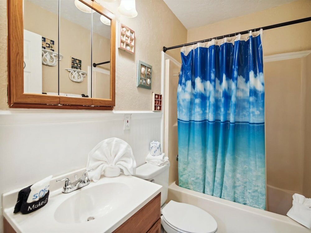 Фото River & Ezra's Playhouse