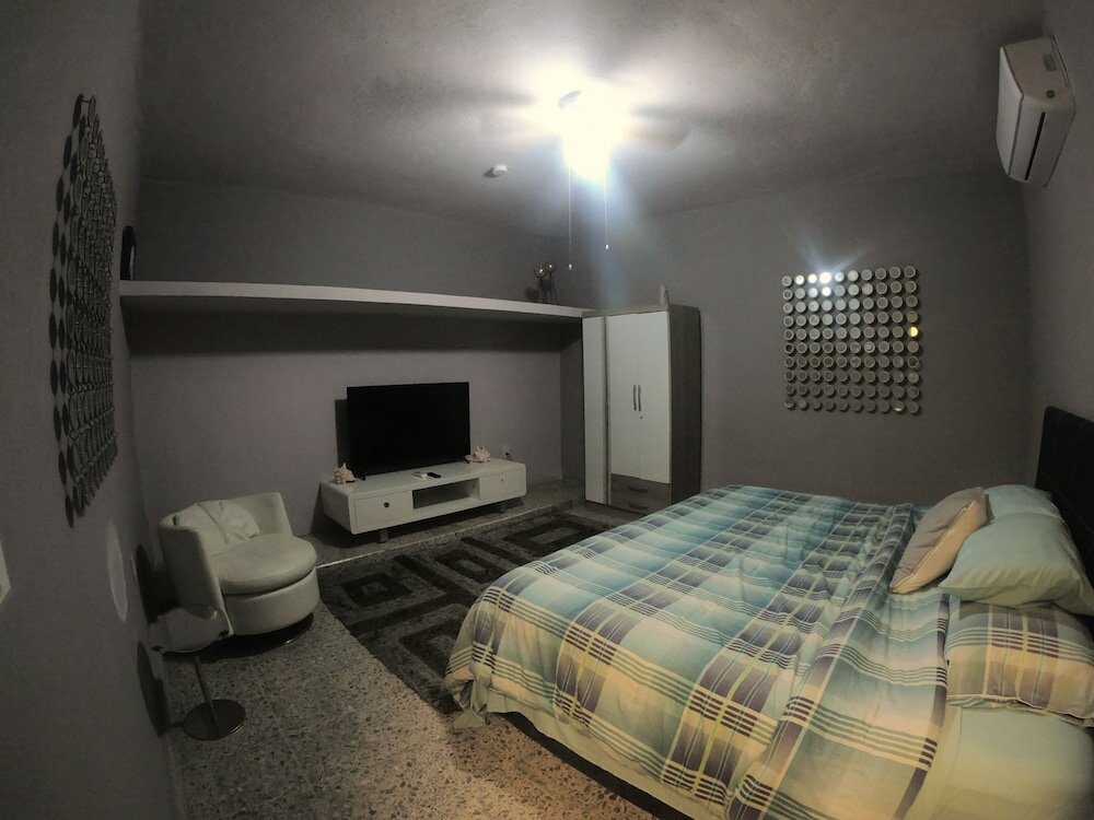 Фото Royal Honey Hostel