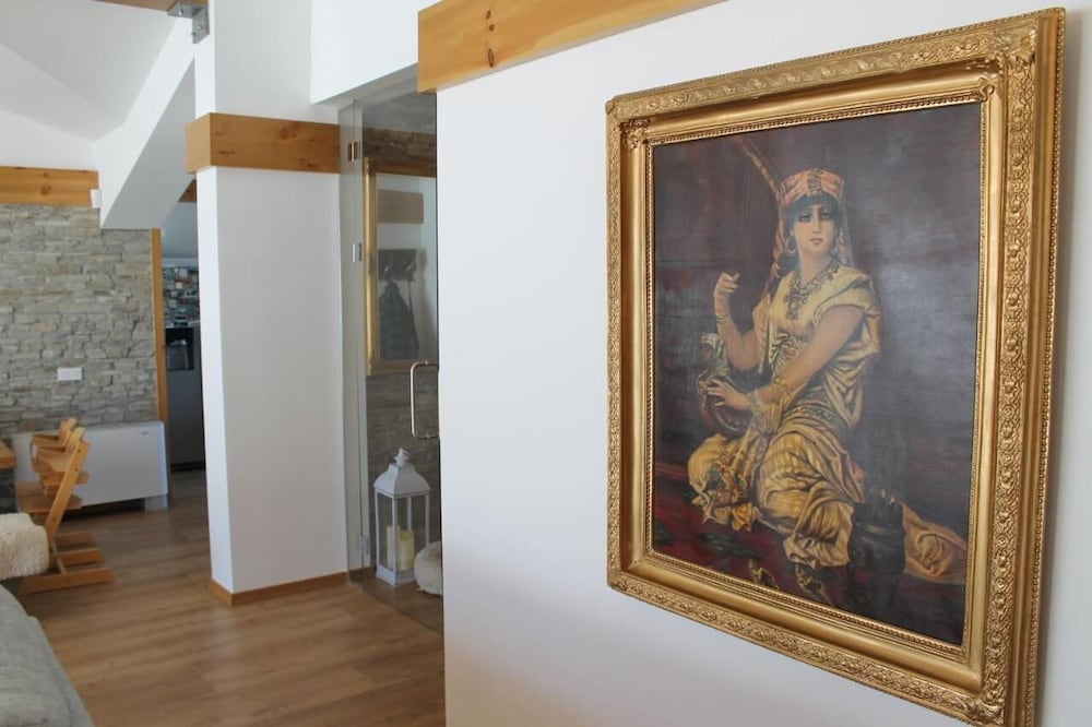 Фото Luxurious Chalet near Pirin Golf Resort