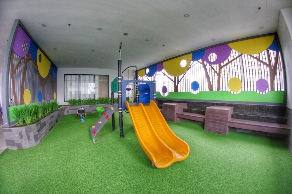 Фото Rivergate apartment infinity pool & Gym