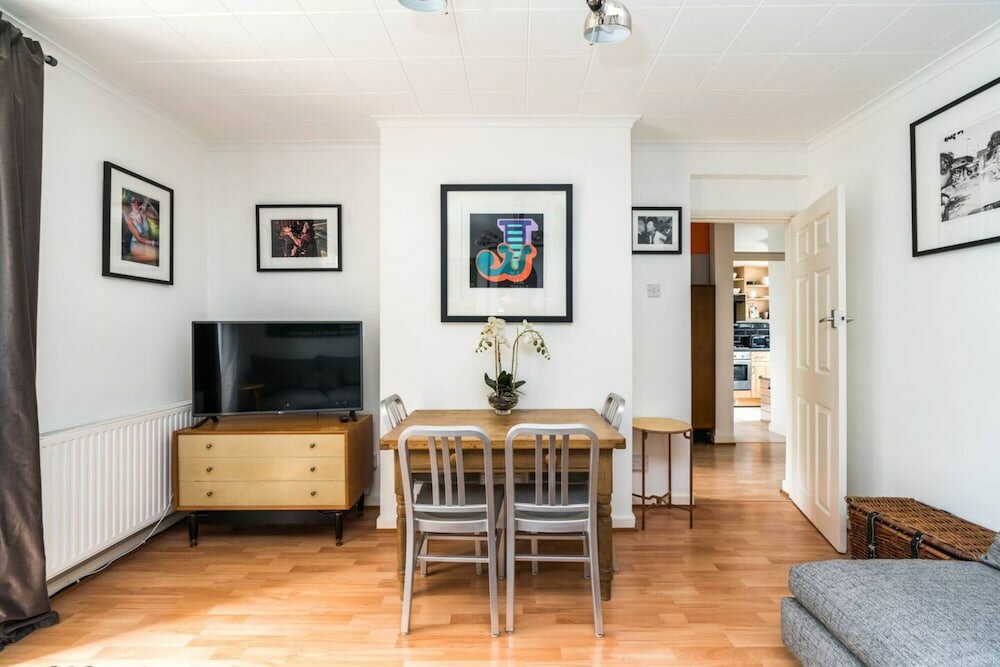 Фото Trendy 1bd Flat With Private Balcony - Hoxton