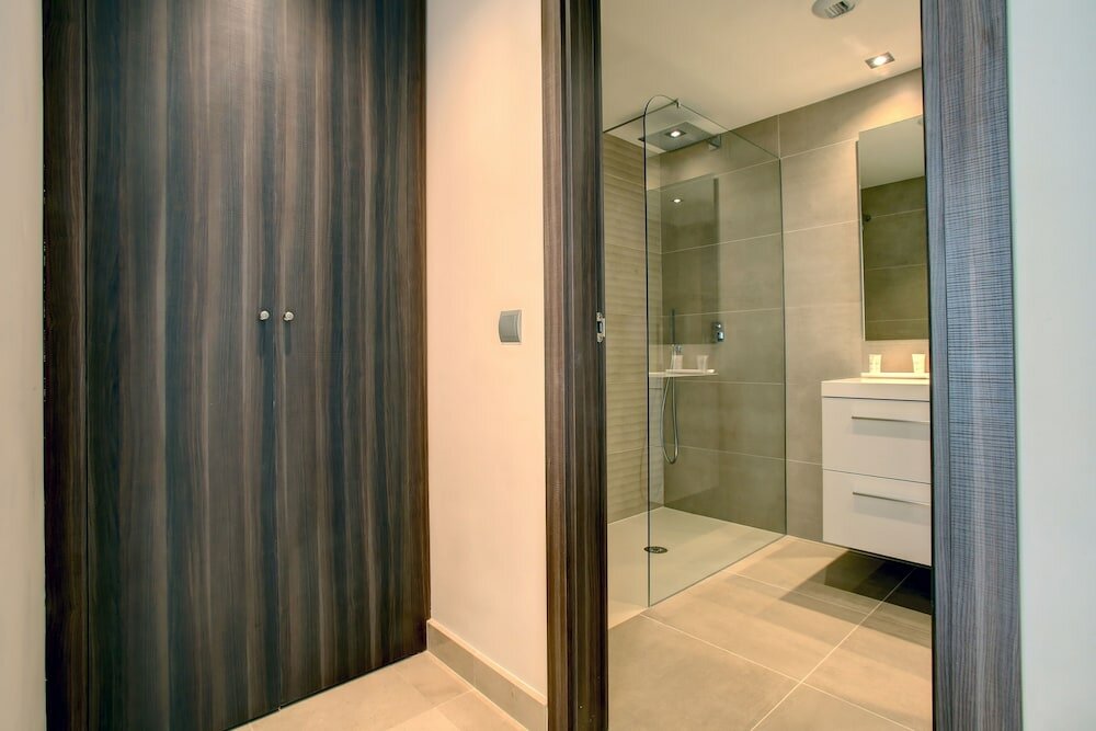 Фото Aqua Apartments Vento, Marbella