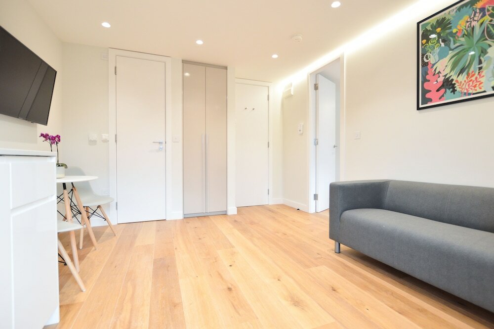 Фото Earls Court West Serviced Apartments