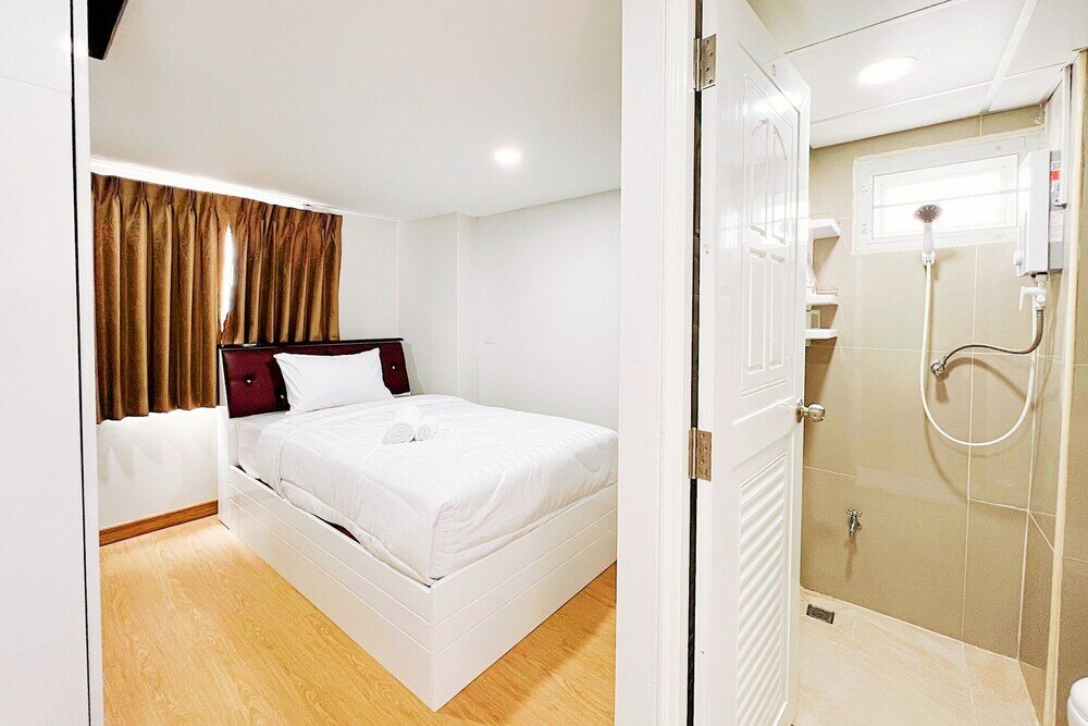 Фото P. T. Grand Hotel