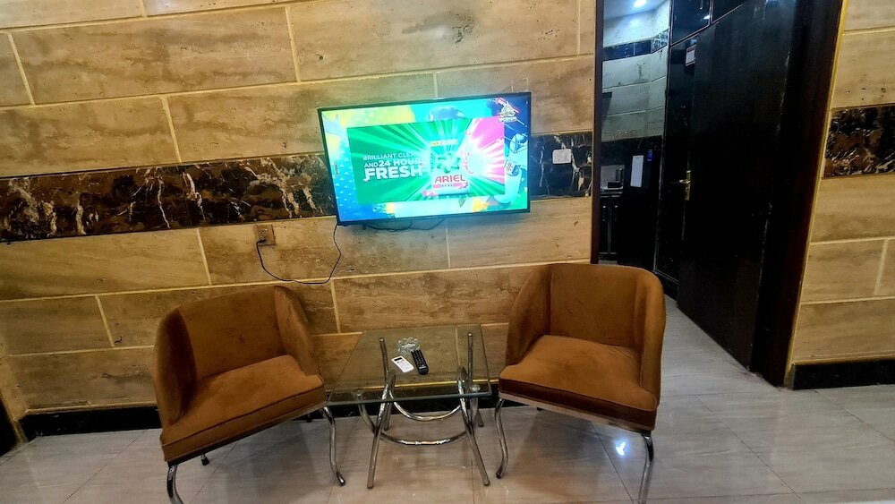 Фото Апарт-отель Smart Apartment's Lahore