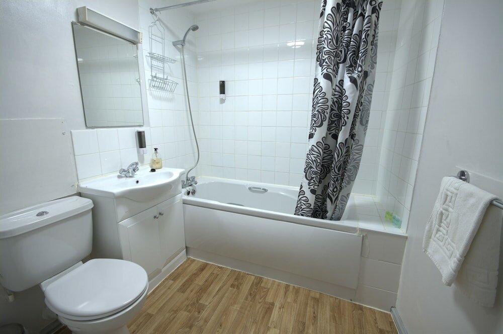 Фото Royal Hotel Kettering