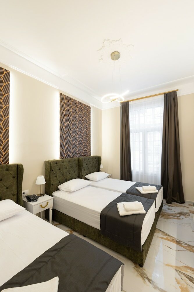 Фото Modern Luxury Hotel