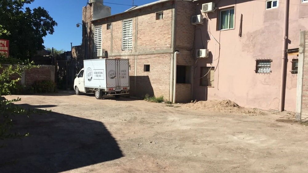 Фото отеля 3