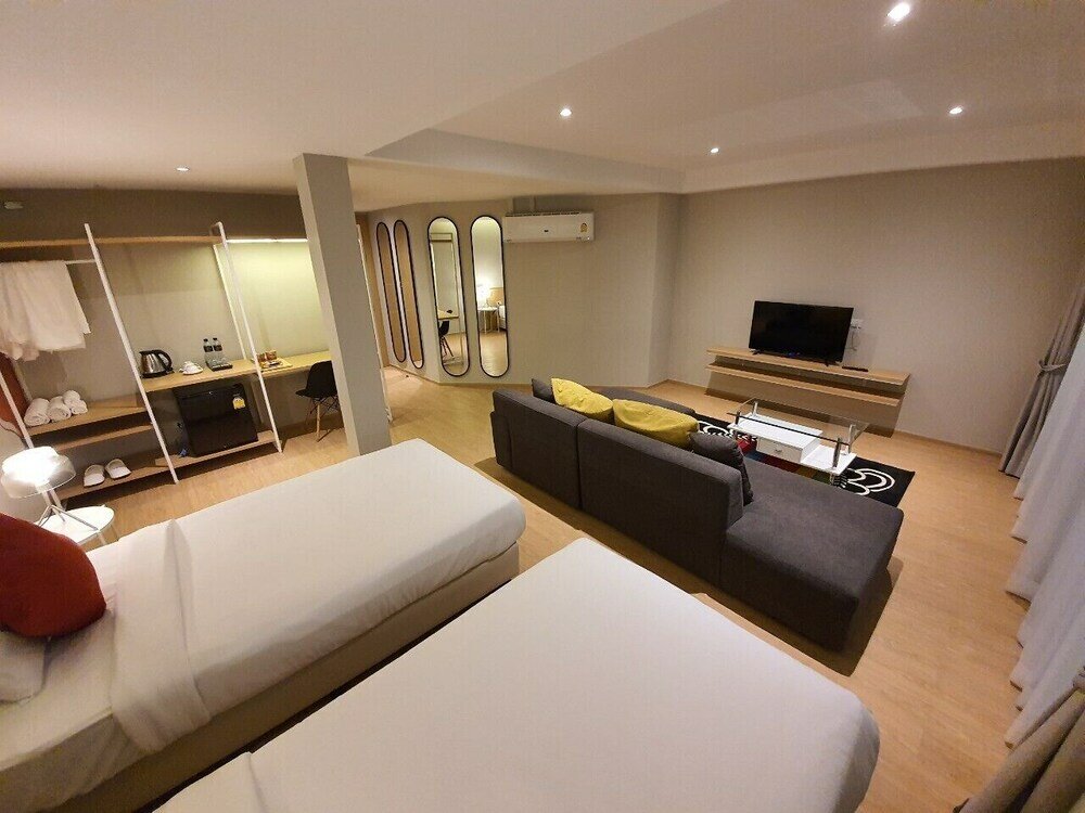 Фото Platinum Hotel