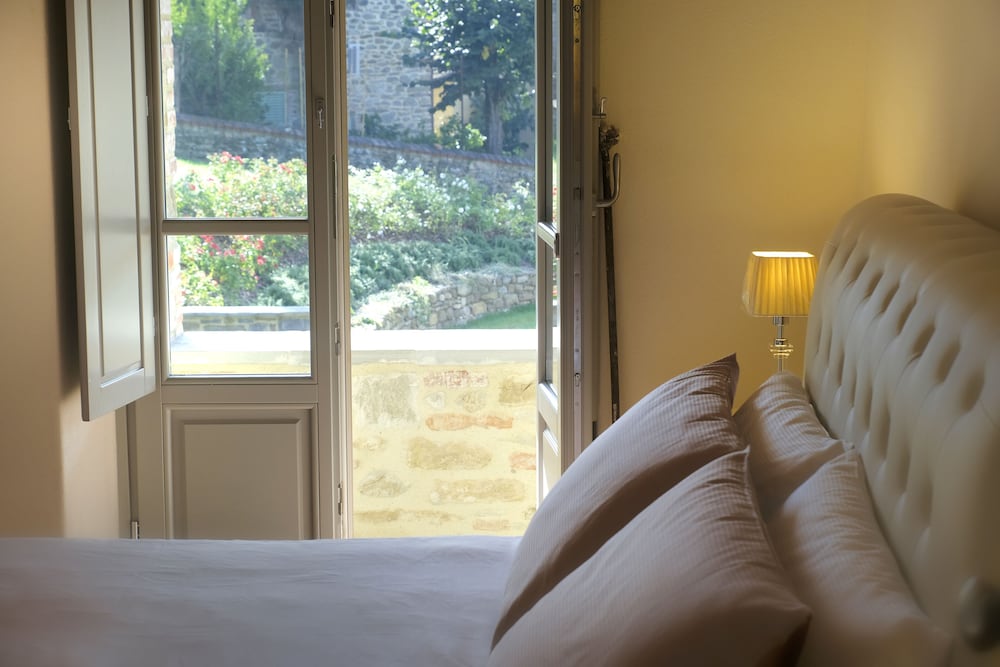 Фото Chimera Tuscany Resort