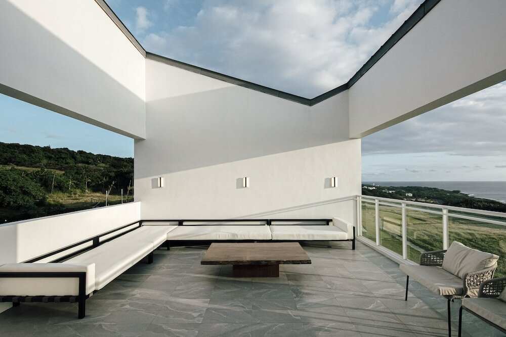 Фото Sunlight on the peninsula