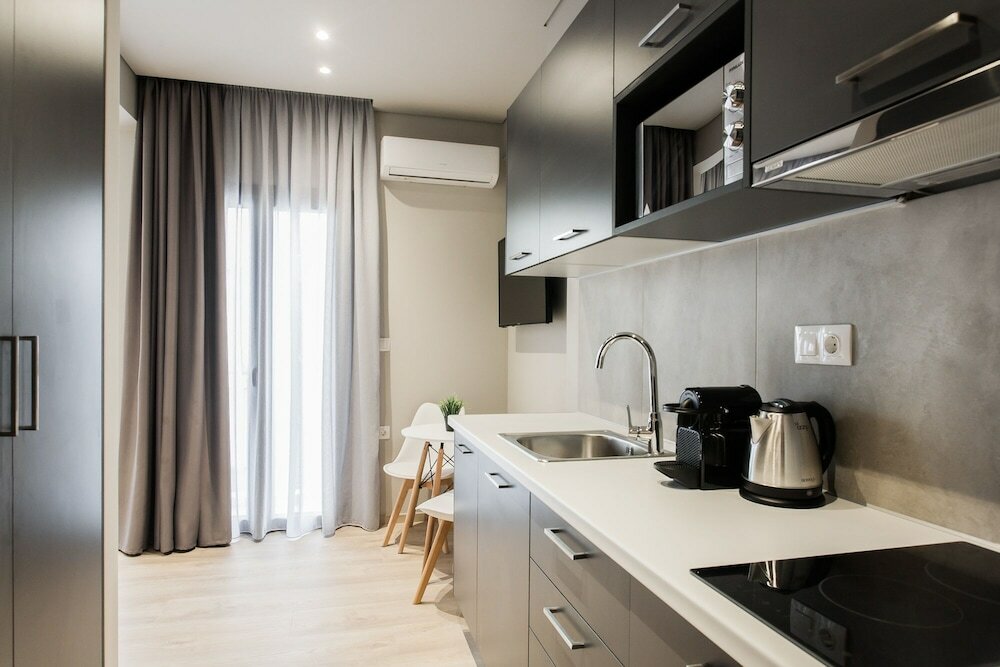 Фото Wyz Piraeus