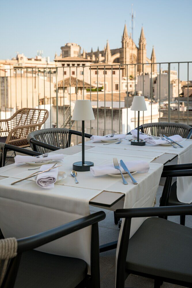 Фото Nivia Born Boutique Hotel