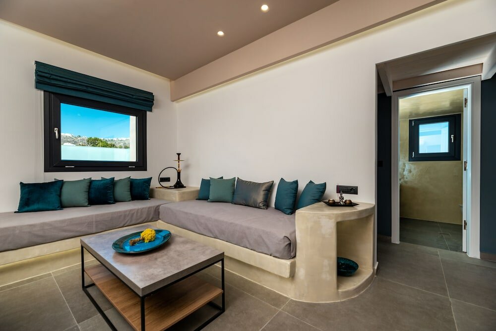 Фото The Penthouse Santorini