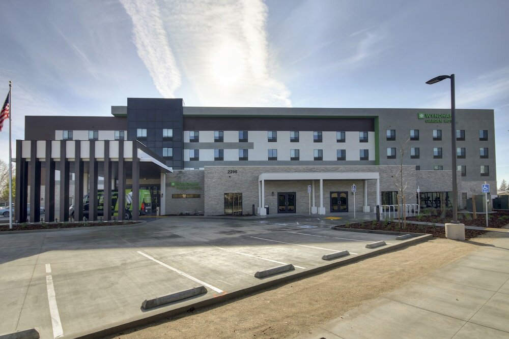 Фото Wyndham Garden Sacramento Airport Natomas