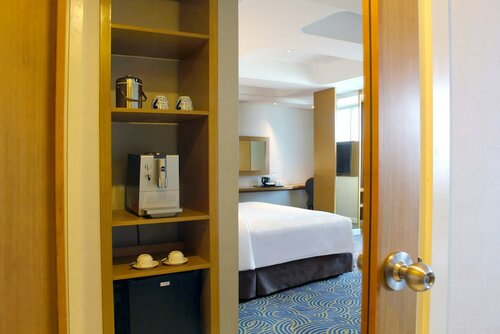 Гостиница Hotel Ciputra Cibubur в Бекаси