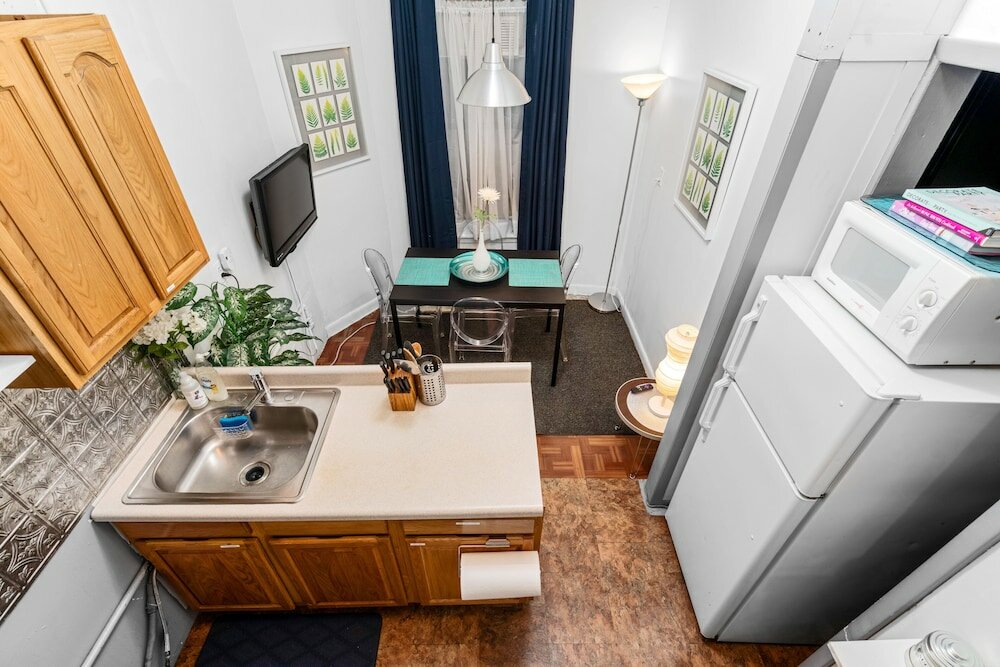 Фото Perfectly Located near Restaurants, Shops, & Sites