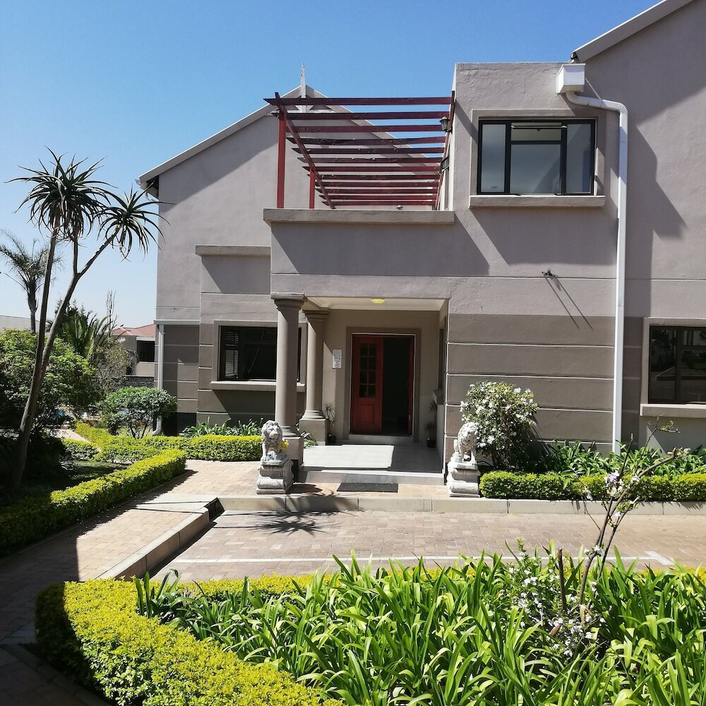 Фото отеля 4