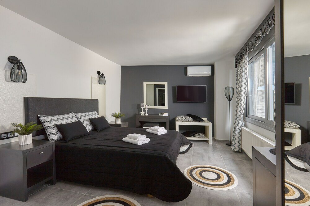 Фото Seli Sea View Apartments and Studios