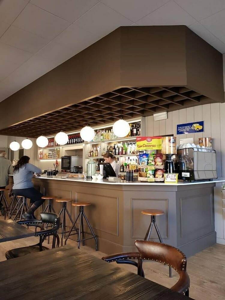 Фото Отель Terminus Puigcerdà