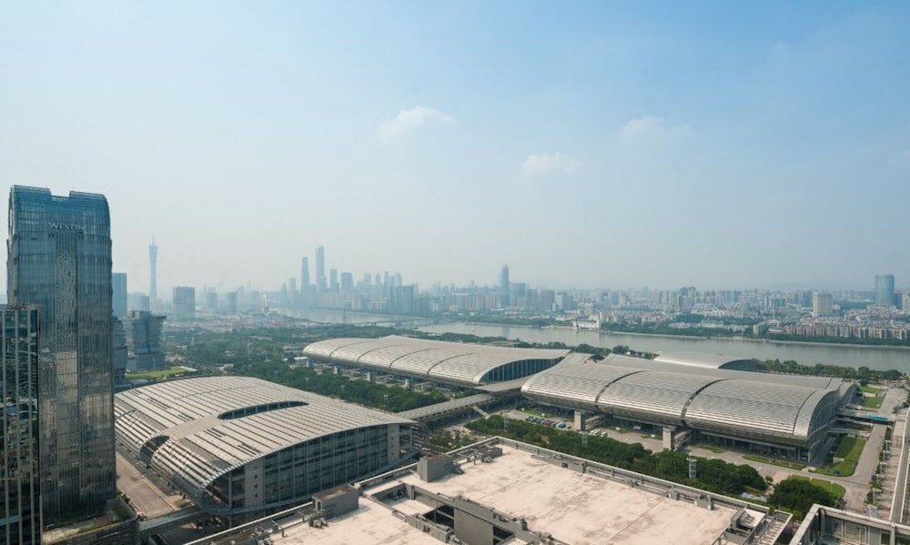 Фото Easy Holiday Inn