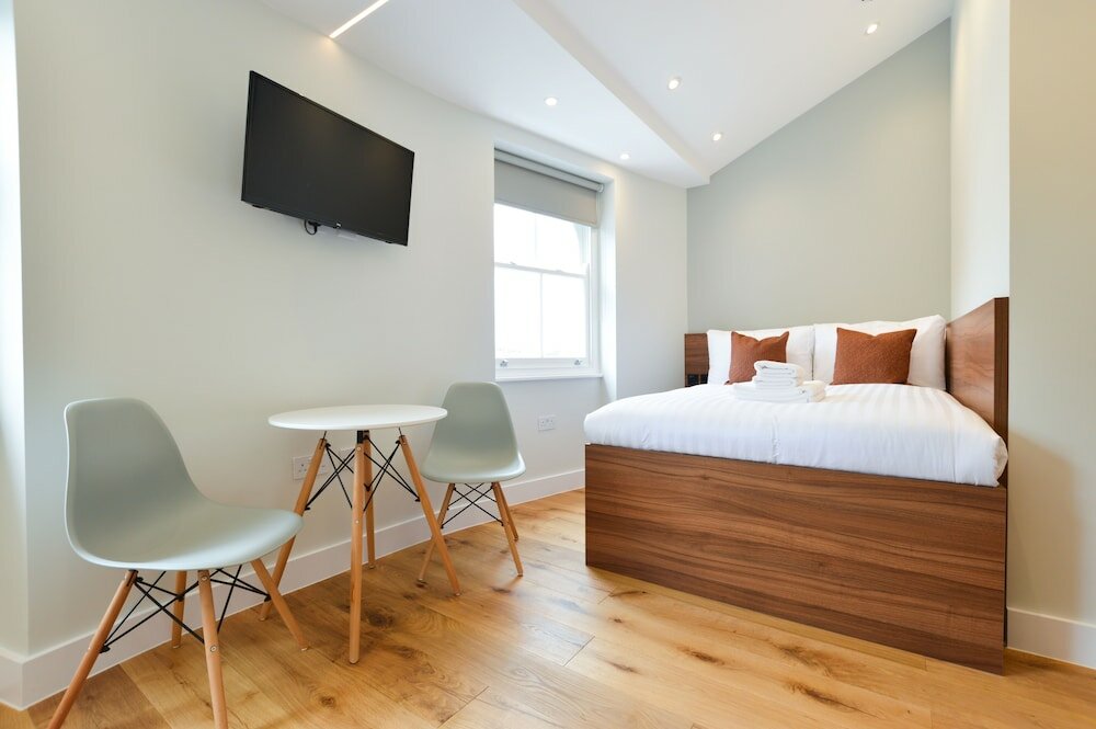 Фото Leinster Square Serviced Apartments