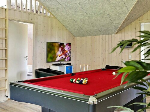 Гостиница 14 Person Holiday Home in Stege