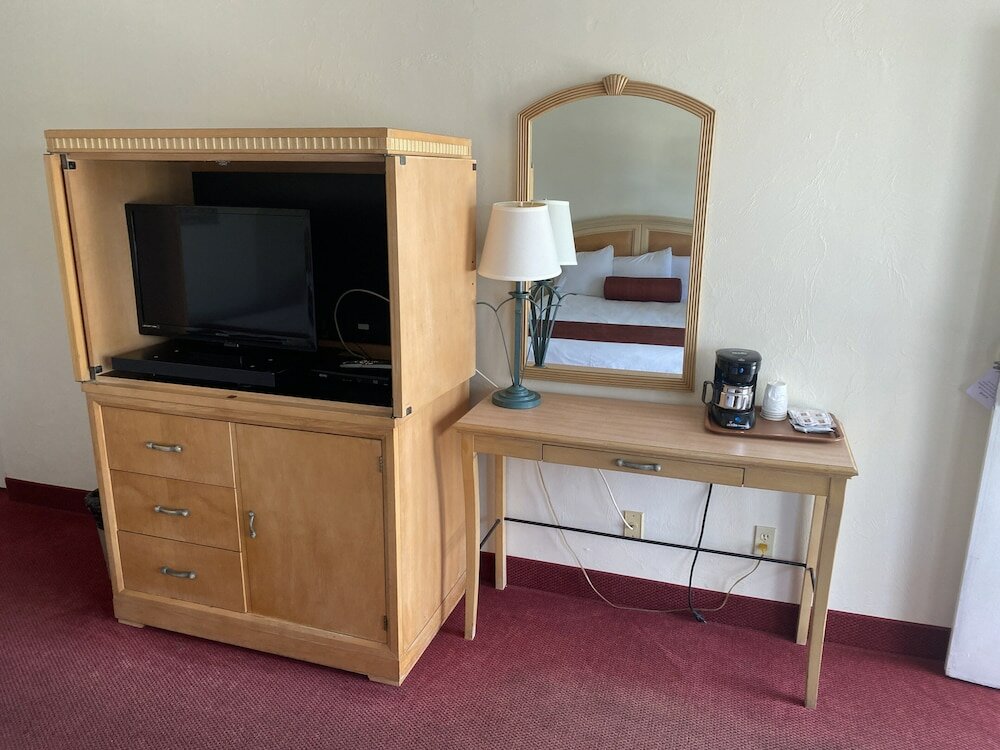 Фото Roland and Mary Ann Martin Resort