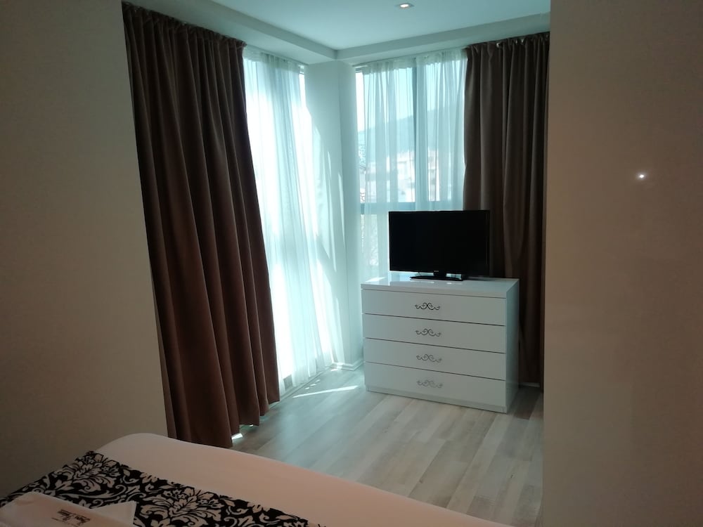 Фото Apartments and rooms Grand Palazzo