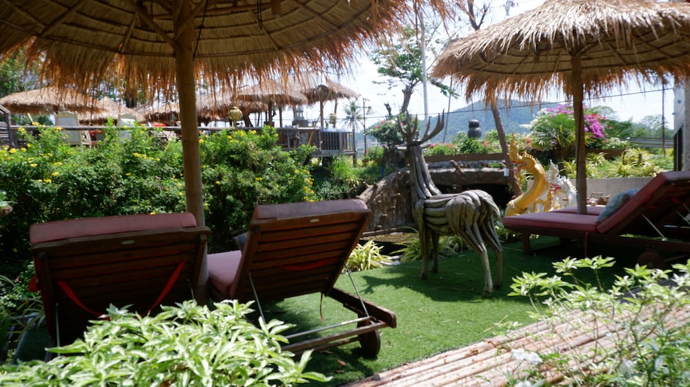 Фото Jungle Moon Boutique Homestay