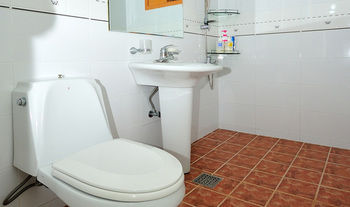 Фото Yeosu Inn Guesthouse