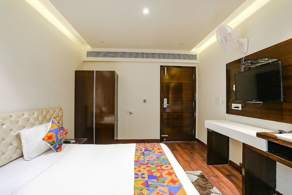 Фото Fabhotel Grand Stay