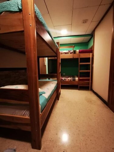 Гостиница Toucan Hostel в Алахуэла