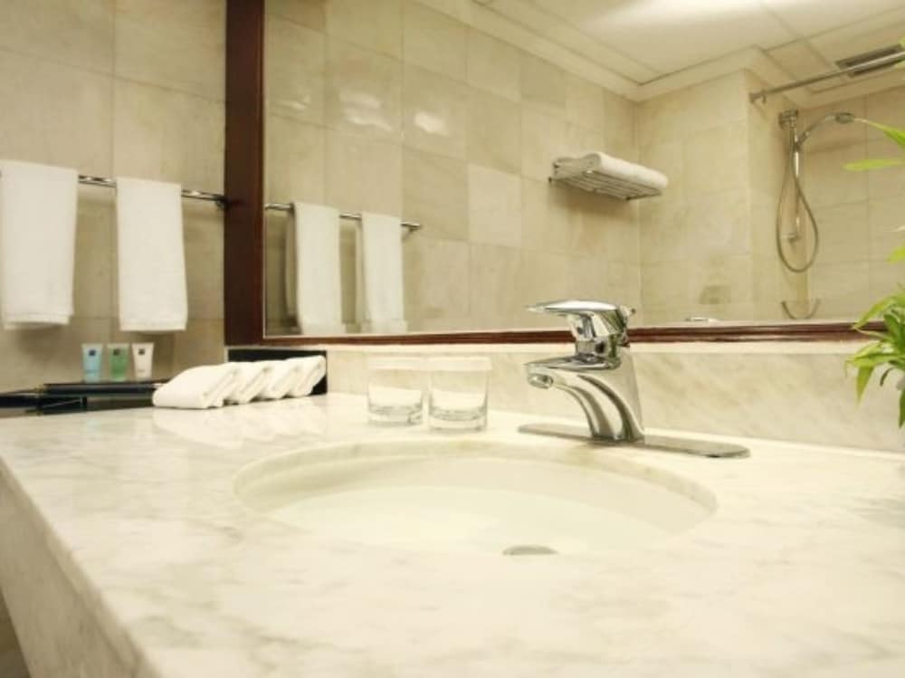 Фото Metropark Lido Hotel Beijing